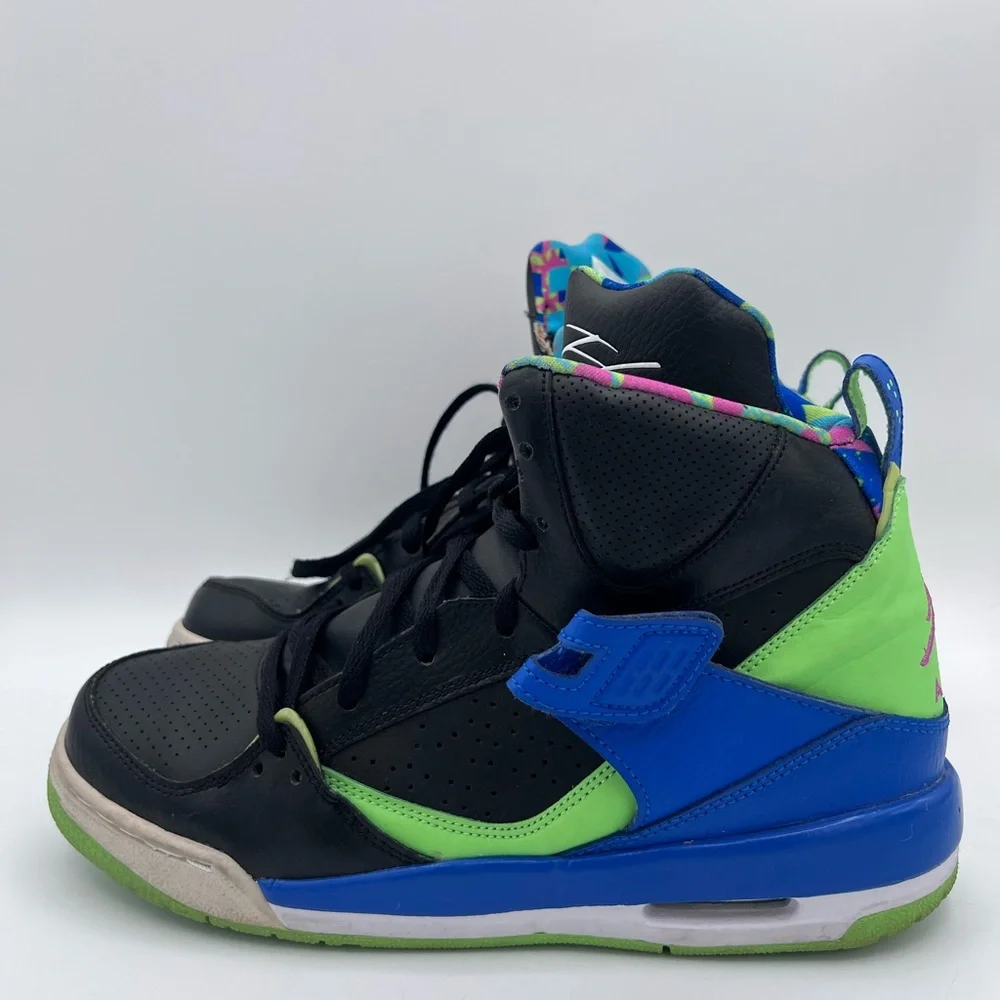 Nike Air Jordan Flight Size 7Y‎ Sneaker 524865-029 Missing Insoles